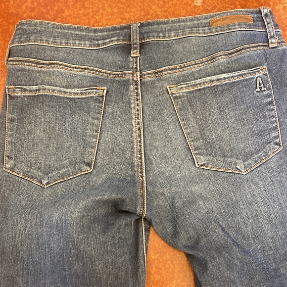 EUC Articles of Society Distressed Cropped / Ankle Skinny Leg Jeans Sz 26 - Picture 8 of 8